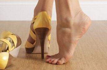 Rejet des talons hauts
